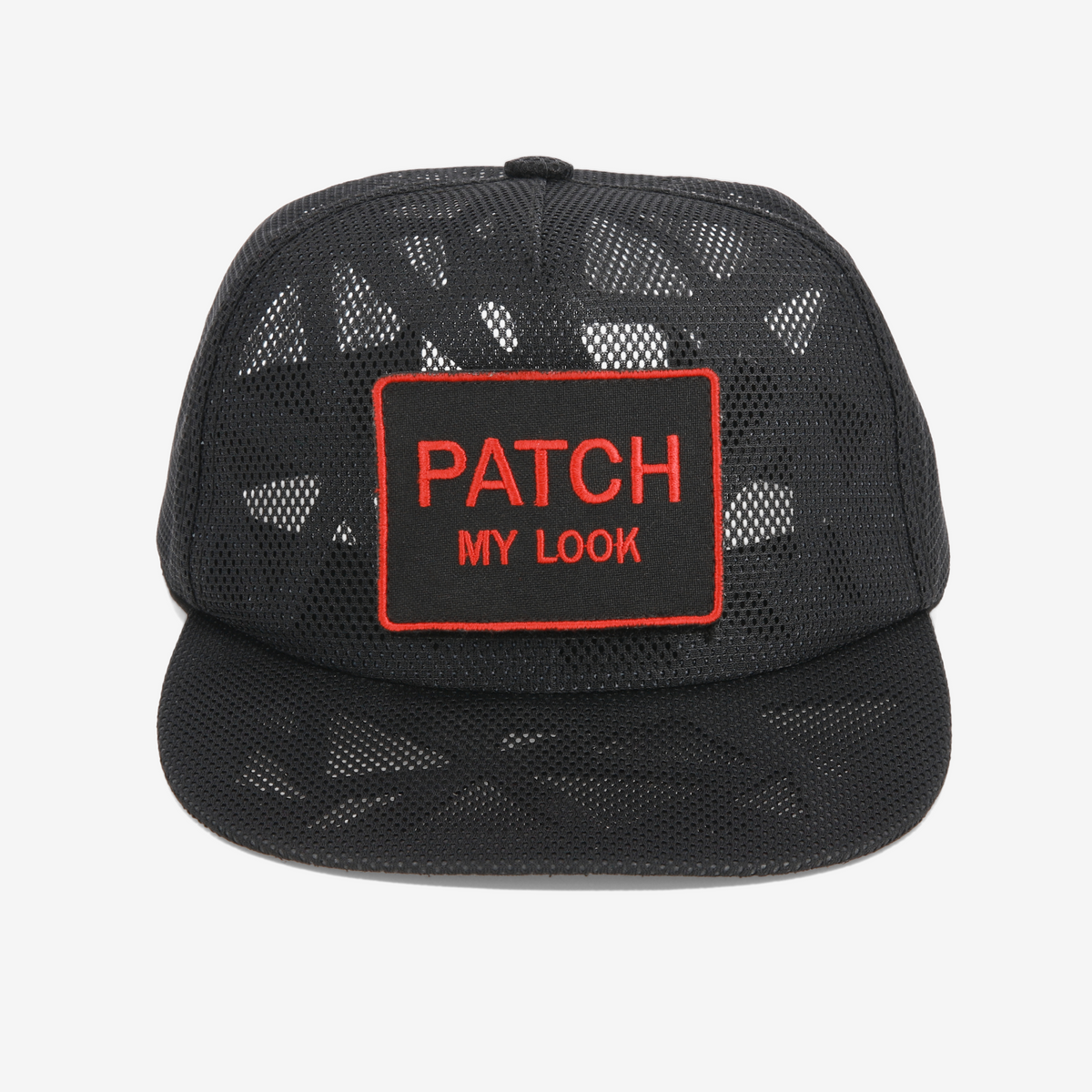 Сітчаста кепка AirMesh з червоним патчем Patch My Look на липучці, вигляд спереду